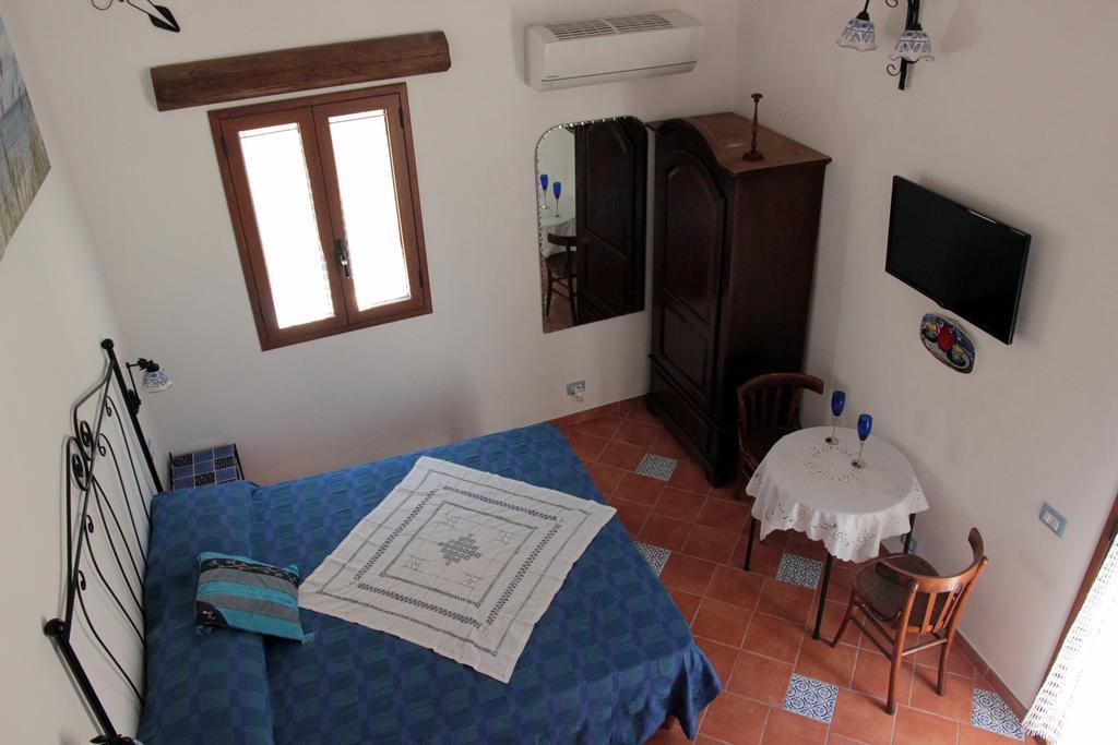 לינה וארוחת בוקר צ'פאלו La Casa Del Geko חדר תמונה
